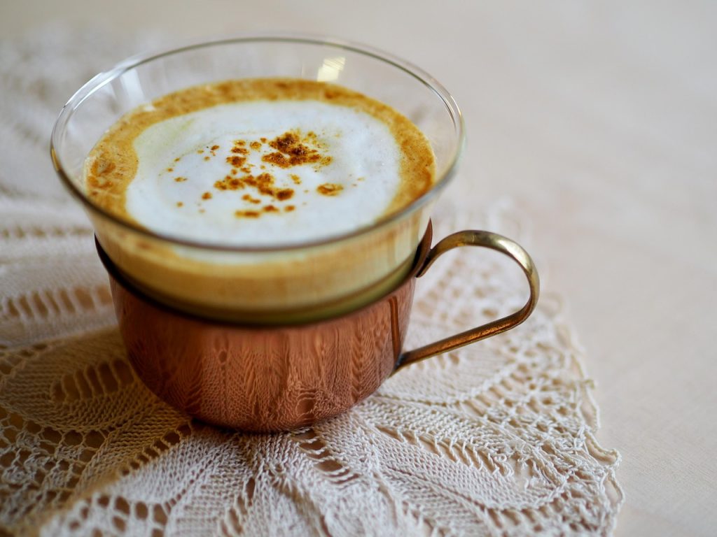Curcuma latte
